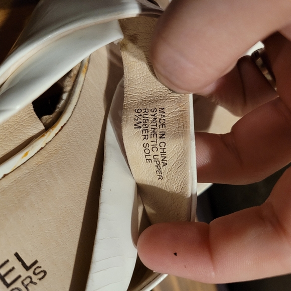 White Michael Kors wedge wedge flip flop Heels - Picture 6 of 6